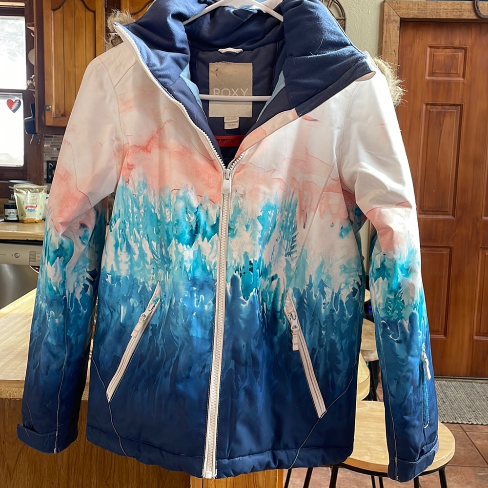 Girls Roxy Snowboarding/Ski jacket. Girls 12.